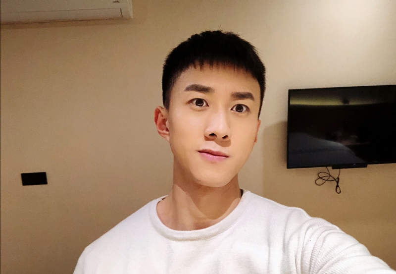 有钱就有钞能力的第一张照片--南平认干亲服务网