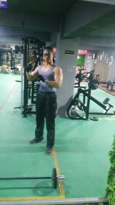 伤心是没有用的的第一张照片--南平认干亲服务网